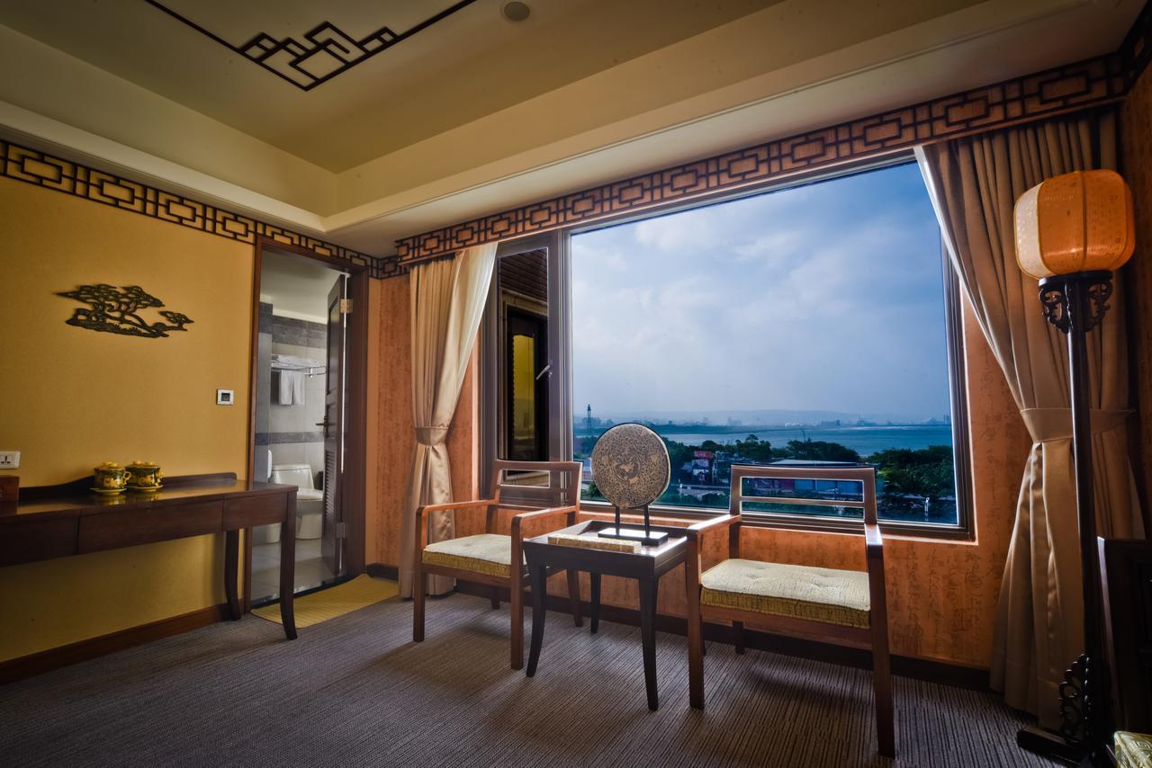 Sunrise Business Hotel - Tamsui Exterior photo